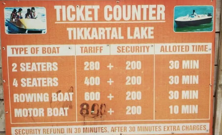 Price list to hire a boat at Tikkar Taal