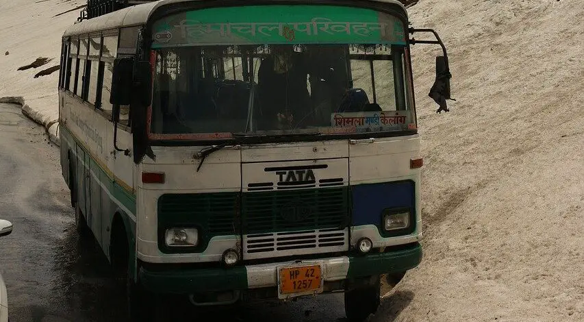 Delhi to Jibhi by bus (Budget travelers.)