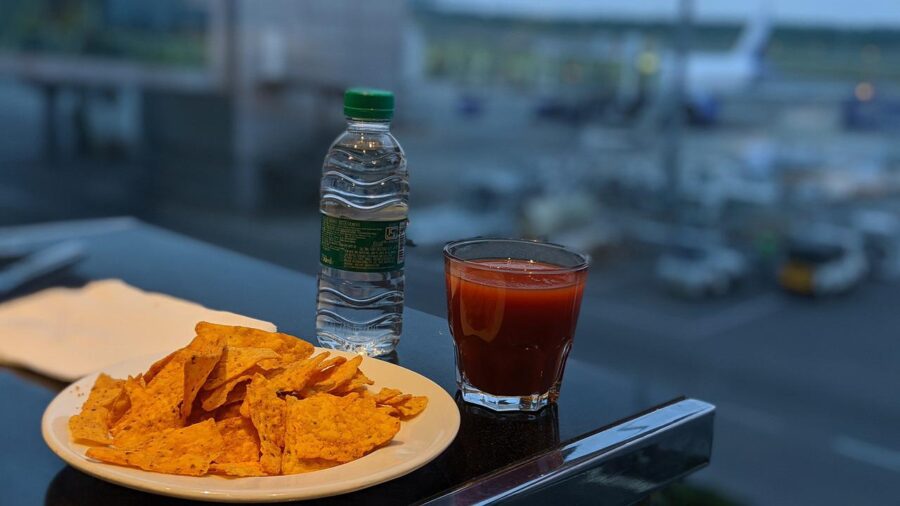 Why airport food is so expensive