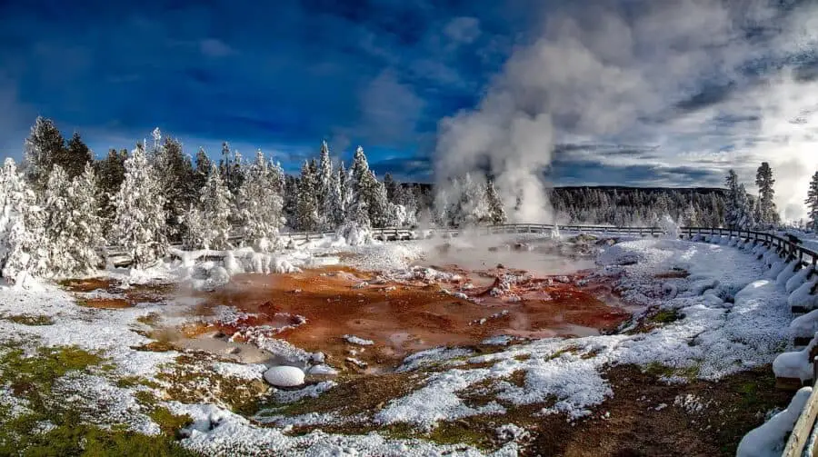 Which airport is closest to Yellowstone National Park?