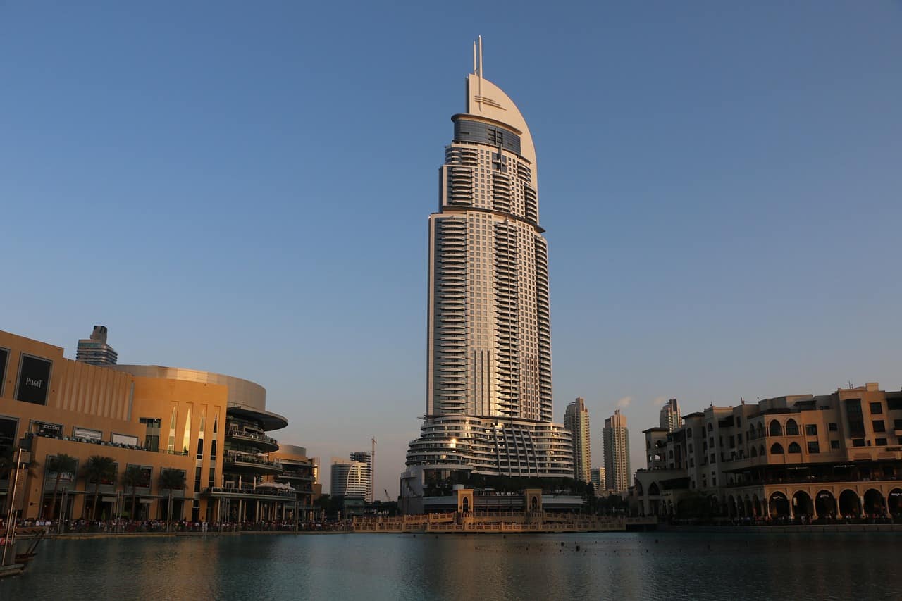Burj Khalifa to the Dubai Mall