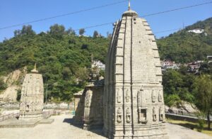 What is Mandi famous for? History, Temples, Tourist Places & Hill Station Trek